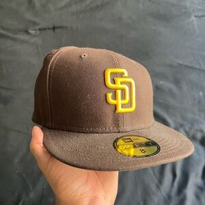 SD Padres Fitted Cap